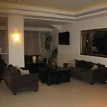 Zante Plaza & לגאנאס