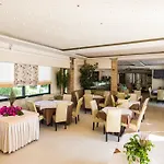 Zante Plaza & 3* לגאנאס