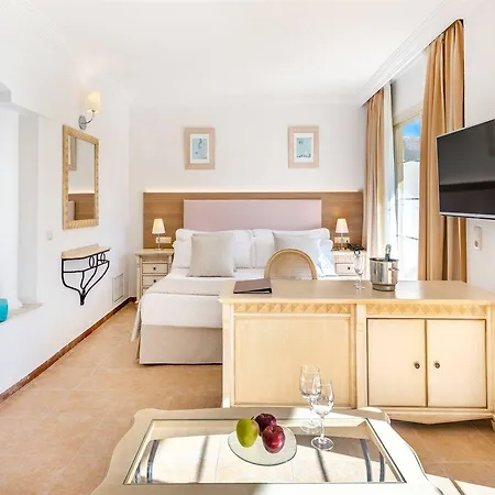 Zante Plaza & 3*