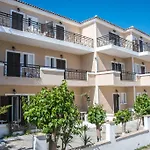 Zante Plaza & Aparthotel 3*