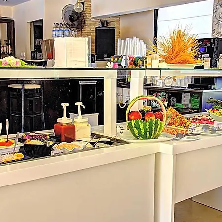 Zante Plaza & 3* לגאנאס