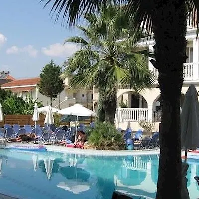 Zante Plaza &