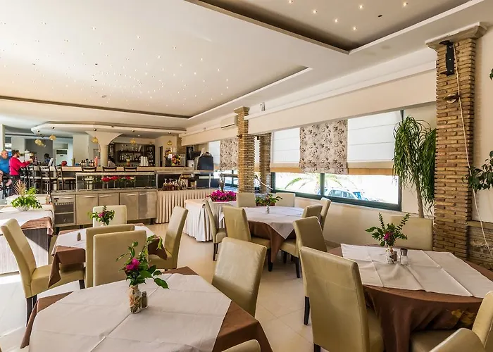 Apartmanhotel Zante Plaza & 3*