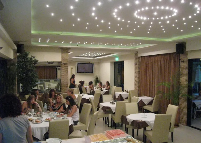 Zante Plaza &