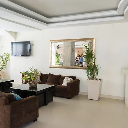 Zante Plaza & Lägenhetshotell Laganas