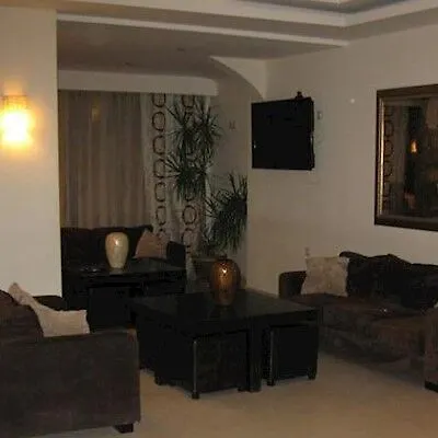 מלון דירות Zante Plaza & 3*